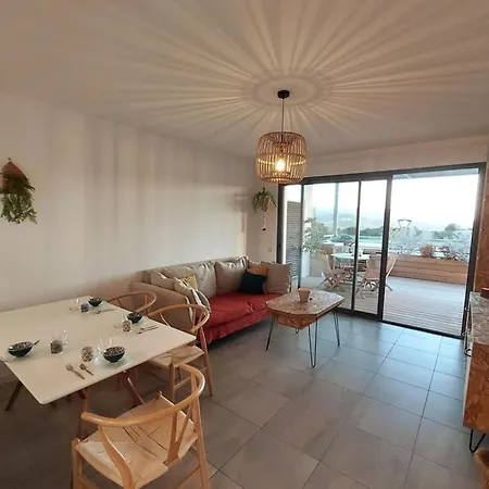 Апартаменты Marylanca - Terrace With Sea View Patio - By Tgb Портисьо