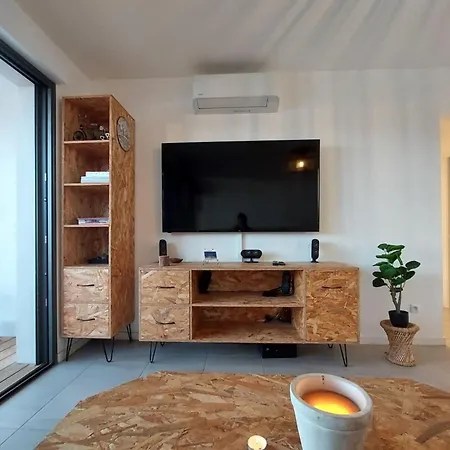 Marylanca - Terrace With Sea View Patio - By Tgb Apartmán